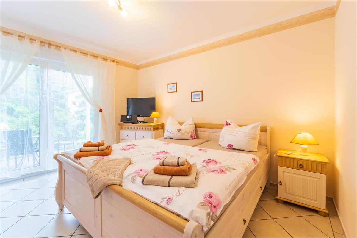 Wohn und Schlafzimmer